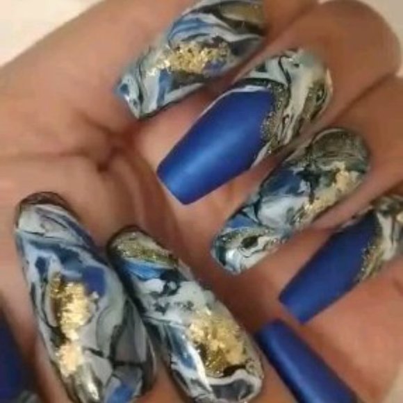 Darksea blue n white/ gold marble press on nails - Picture 5 of 5